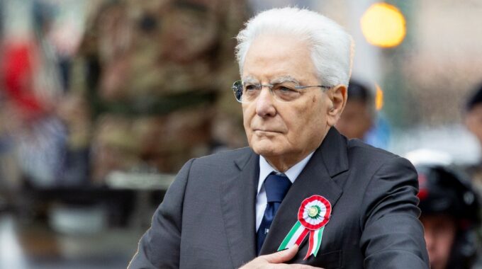 Il Presidente Mattarella riceva una delegazione dei quasi 6 milioni di italiani in povertà